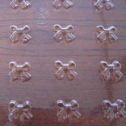 Charm/Mint/Box