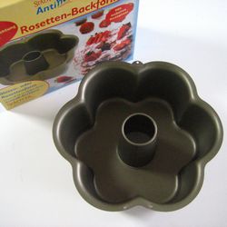 フラワー*シフォン型＜25cm＞ baking mould
