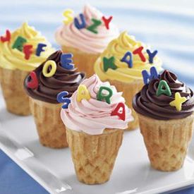 【新商品】Ice Cream Conｅ Cupcake Pan