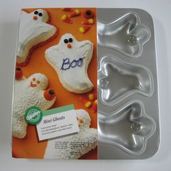Mini-Ghosts*Pan