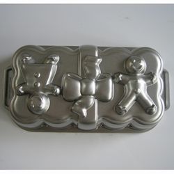 Gingerbread Loaf Pan
