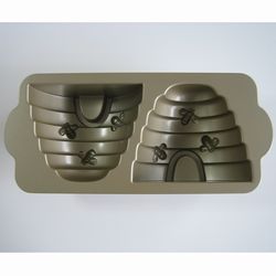 Beehive Bundt Pan