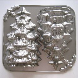 Christmas Tree Cake Pan