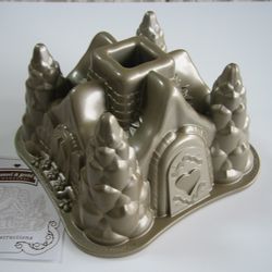 Fairytale Cottage Bundt Pan