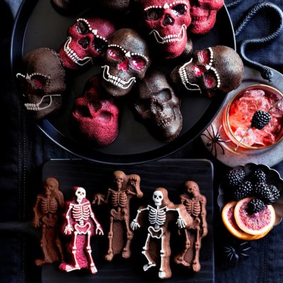 画像2: 【直輸入/数量限定】Spooky Skeleton Pan/不気味な骸骨ケーキパン