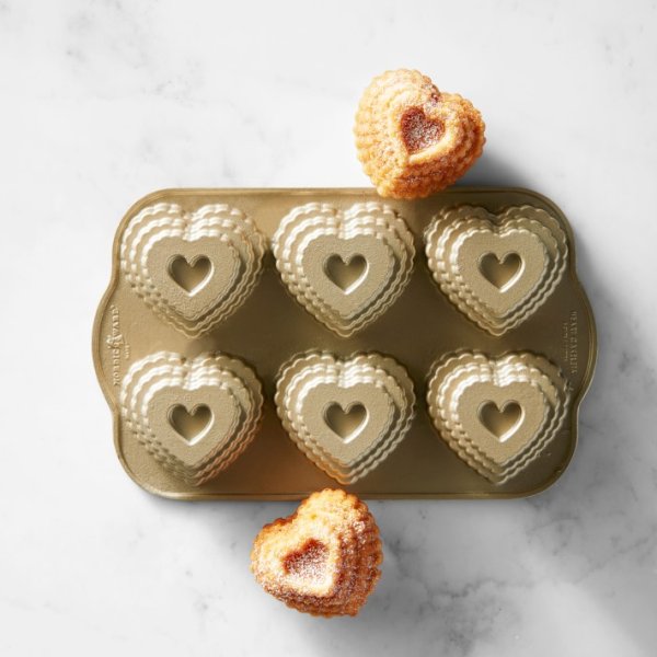 画像1: 【直輸入/数量限定】Valentine Heart Cakelet Pan/バレンタインハートパン  (1)