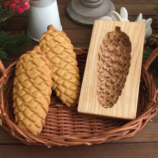 画像1: モミの実/Fir cone*wood gingerbread cookie mold (1)