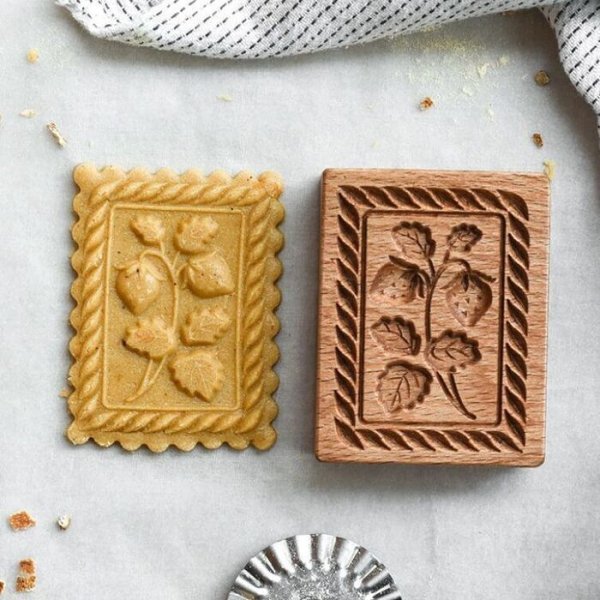 画像1: イチゴ *wood cookie stamp (1)