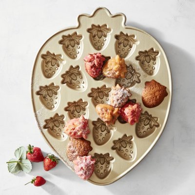 画像2: Strawberry Bitelets Pan/イチゴのminiケーキ型