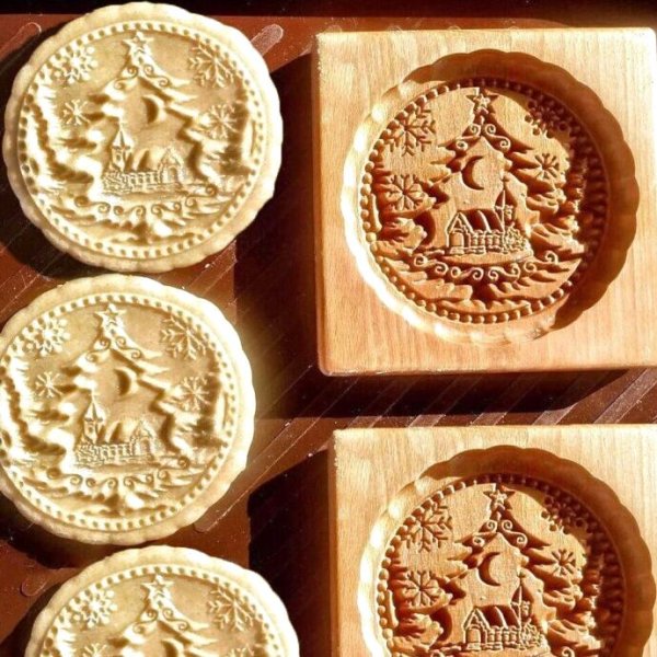 画像1: クリスマスツリーと教会*wood gingerbread cookie mold (1)