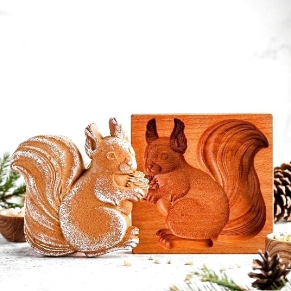 画像1: リスと松ぼっくり/Squirrel with a pinecone*wood gingerbread cookie mold (1)