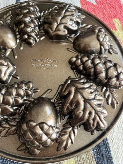 画像1: Woodland Cakelet Pan/木の実のケーキの型
