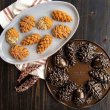 画像1: Woodland Cakelet Pan/木の実のケーキの型 (1)