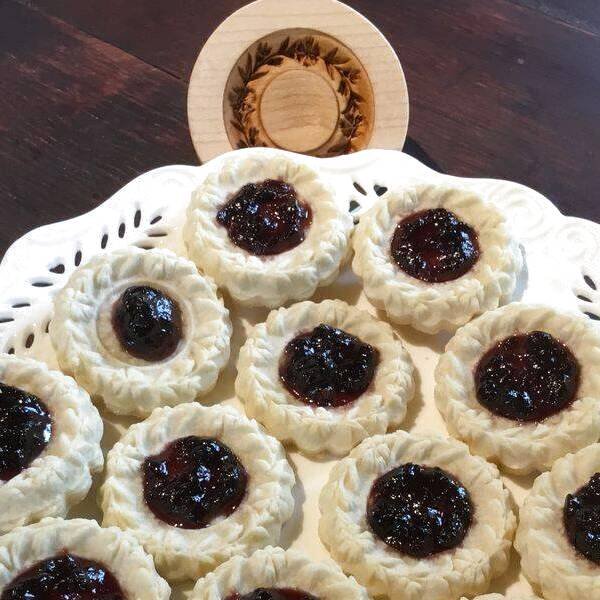 画像1: Floral Jelly Filled*wood cookie mold (1)