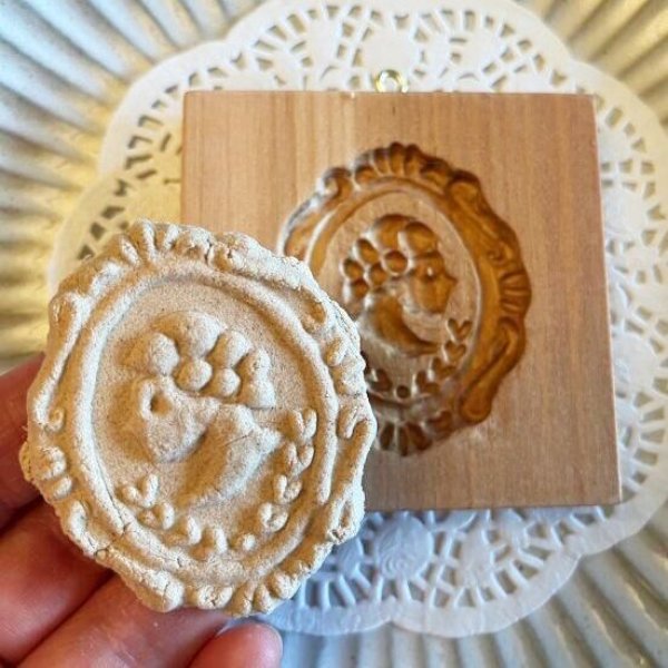 画像1: 淑女/cameo*cookie mold/菓子木型作家 komorebi. (1)