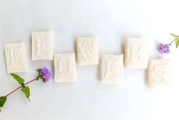 画像2: ★☆送料無料☆★アルファベット*Meadowland Monograms 26 Letters /Springerle cookie mould (2)