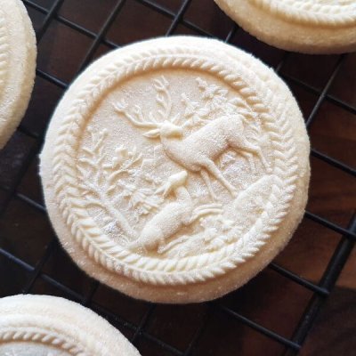 画像1: 鹿と雌鹿*stag and doe/cookie mould by anis-paradies