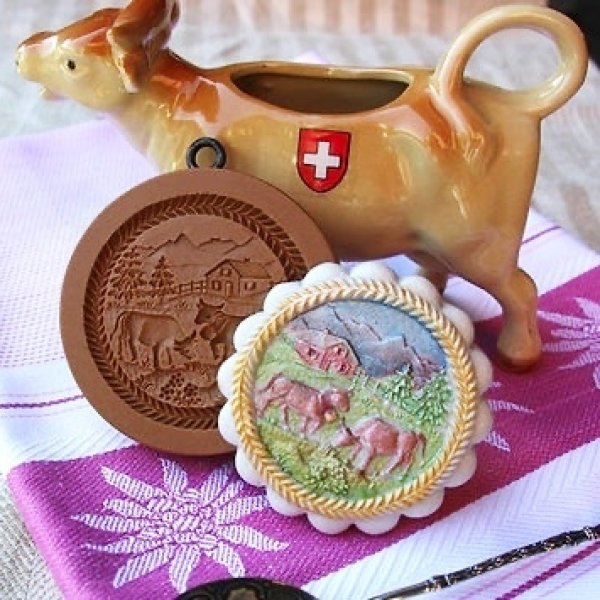 画像1: アルプスの牛たち*Cows on the Alps/cookie mould by anis-oaradies (1)