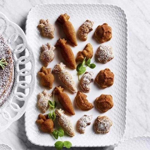 画像2: Garden Patch Veggie Pan/ 畑のお野菜 ケーキ型 (2)