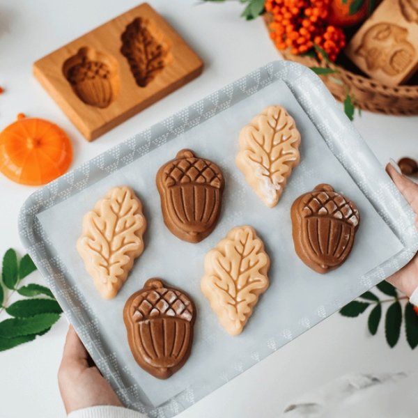 画像2: どんぐり＆葉っぱ *wood gingerbread cookie mold (2)