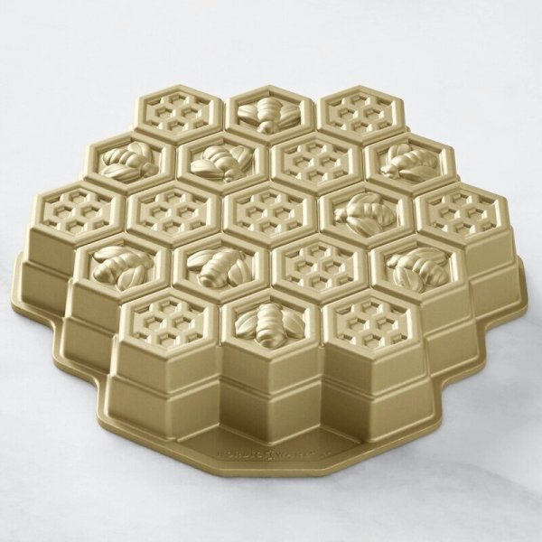 画像2: Honeycomb Pull Apart Cake Pan/ハチの巣パン (2)