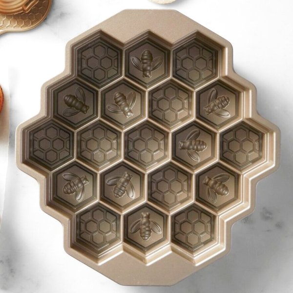 画像3: Honeycomb Pull Apart Cake Pan/ハチの巣パン (3)
