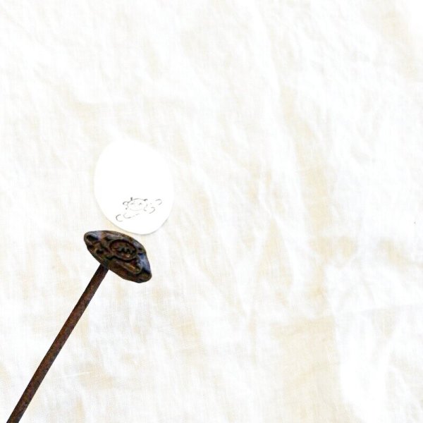 画像3: 水に浮かぶ亀 /焼き印 (3)