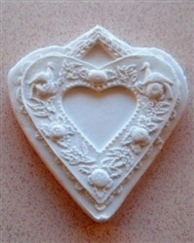 画像1: 薔薇と鳩 Heart with Rose Wreath/cookie mold  by anis-oaradies 