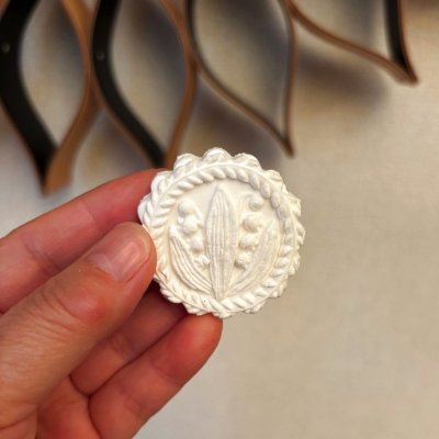 画像3: 鈴蘭*Lilies of the Valley/cookie mold  by anis-oaradies 