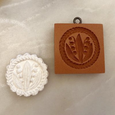 画像2: 鈴蘭*Lilies of the Valley/cookie mold  by anis-oaradies 