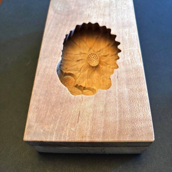 画像3: 菊と葉っぱ /菓子木型. (3)