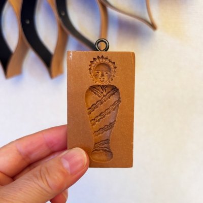 画像1: 1770年頃の赤ちゃん（Baby circa 1770） /cookie mold  by anis-oaradies 