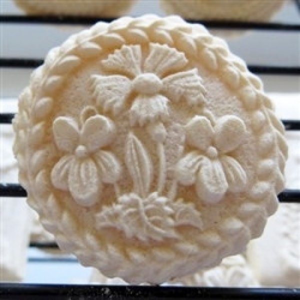 画像2: 矢車菊とスミレ*Cornflower with Violets/cookie mold  by anis-oaradies  (2)