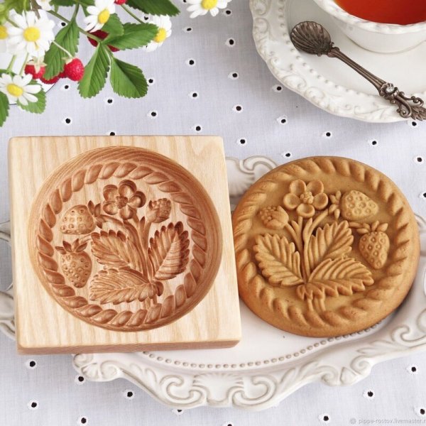 画像1: ストロベリー*Strawberry /wood gingerbread cookie mold (1)