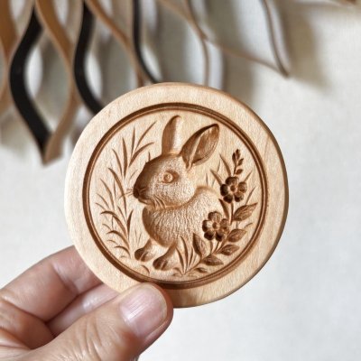 画像1: 草原のウサギ /Bunny in Meadow*wood cookie mold