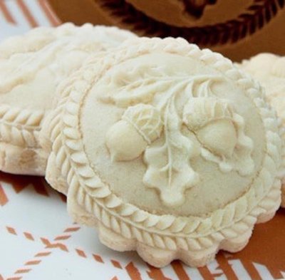 画像2: どんぐり*Two Acorns/cookie mould by anis-oaradies