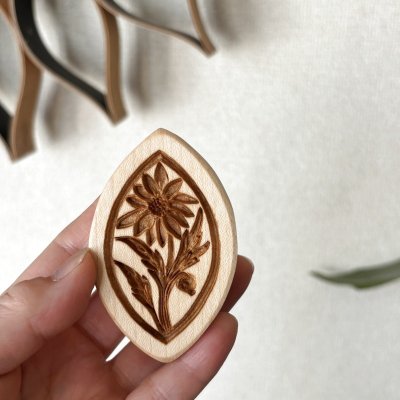 画像1: デイジー*アールヌーボー様式/ Art Nouveau Daisy+カッター付き*wood cookie mold【送料無料】