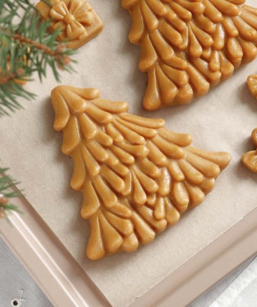 画像2: ツリーとプレゼント/wood gingerbread cookie mold (2)