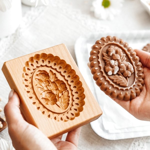画像1: バイオレット/すみれ*wood gingerbread cookie mold (1)