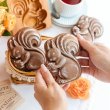 画像3: リスとドングリ*wood gingerbread cookie mold (3)