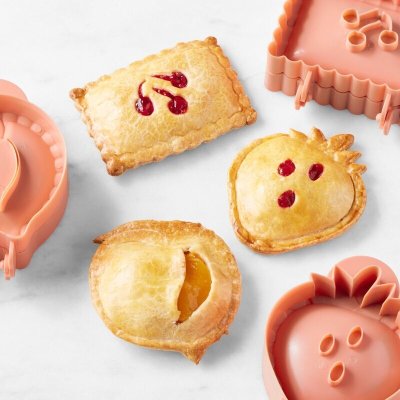 画像3: Williams sonoma ☆ Fruit Mini Pie Mold ＜さくらんぼ / ピーチ / ストロベリー＞