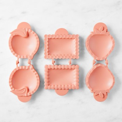 画像2: Williams sonoma ☆ Fruit Mini Pie Mold ＜さくらんぼ / ピーチ / ストロベリー＞
