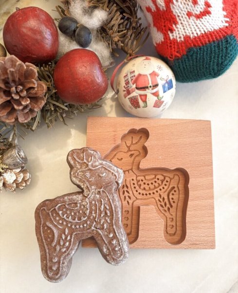 画像1: トナカイ*wood gingerbread cookie mold (1)
