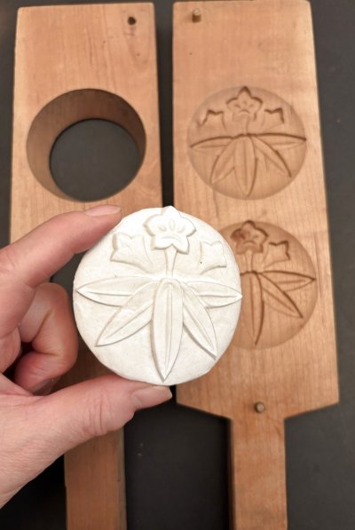 画像2: 家紋 * 笹竜胆＜ささりんどう＞/ 菓子木型.