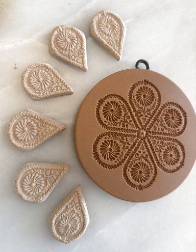 画像1: お花*Swirl Ornament /cookie mold by anis-oaradies