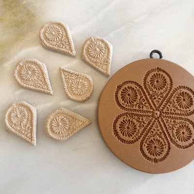 画像2: お花*Swirl Ornament /cookie mold by anis-oaradies