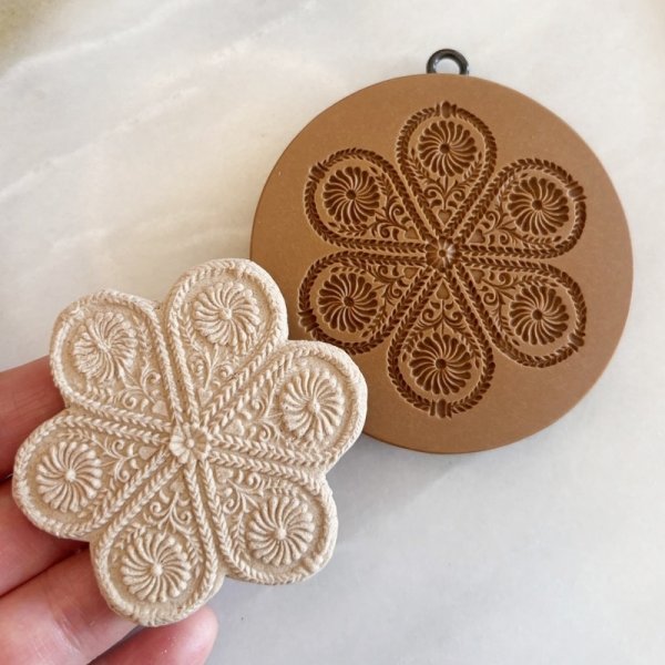 画像1: お花*Swirl Ornament /cookie mold  by anis-oaradies  (1)
