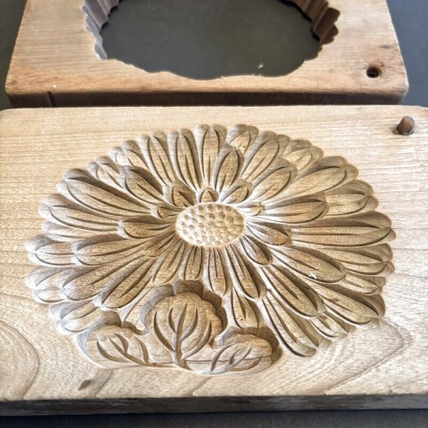 画像2: 菊と葉っぱ / 菓子木型 (2)