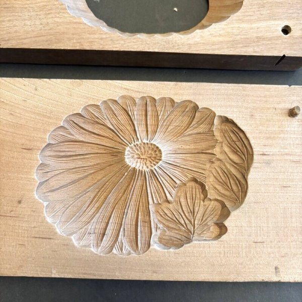 画像2: 菊と葉っぱ / 菓子木型 (2)