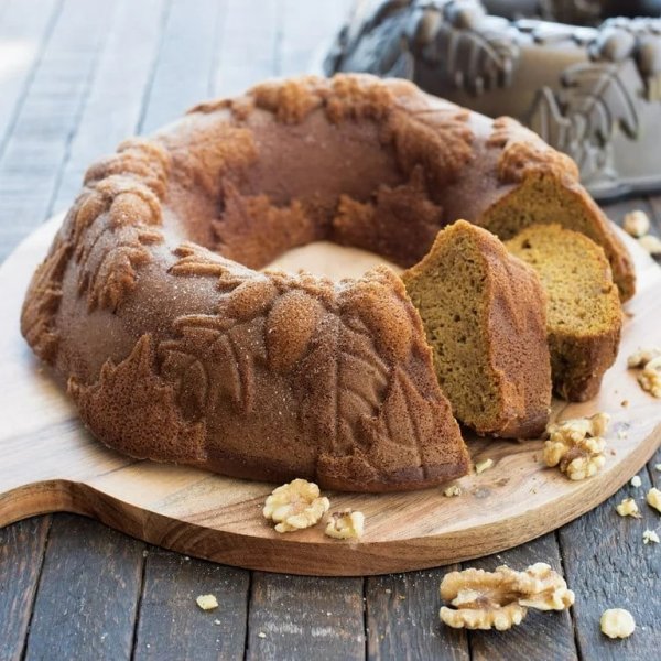 画像1: Autumn Wreath Bundt Pan/どんぐり*オータムリース型 (1)